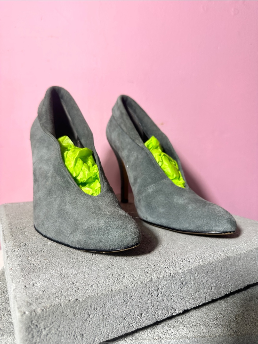 Y2K bebe Gray Suede Pointed-Toe Stiletto Pumps
